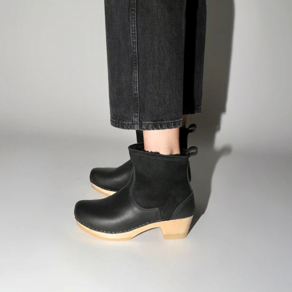 No.6 5" Pull on Shearling Clog Boot on Mid Heel in Black Suede